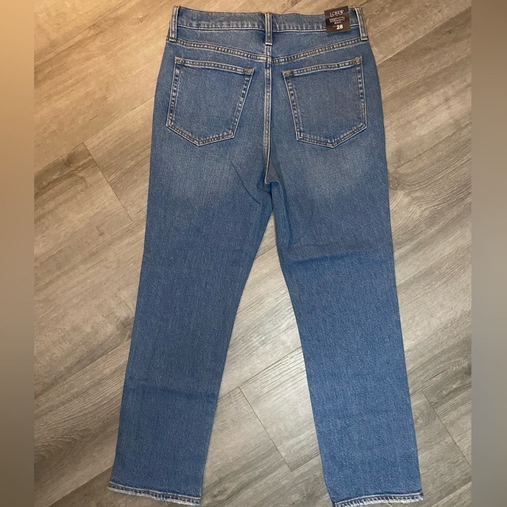 NWT J. Crew Essential Straight Leg All-Day Stretch Jeans - Picture 7 of 8